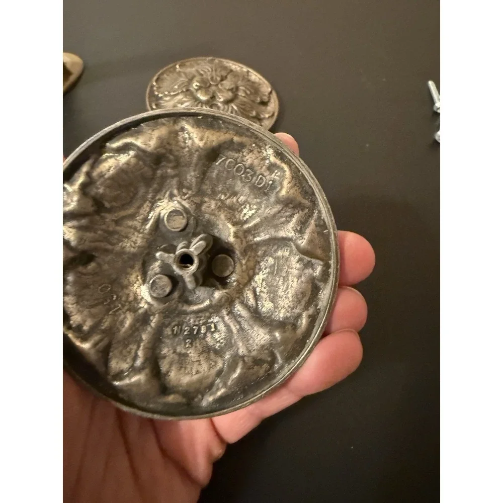 Brass Finish Curtain Tie Back Set With Other Accessories